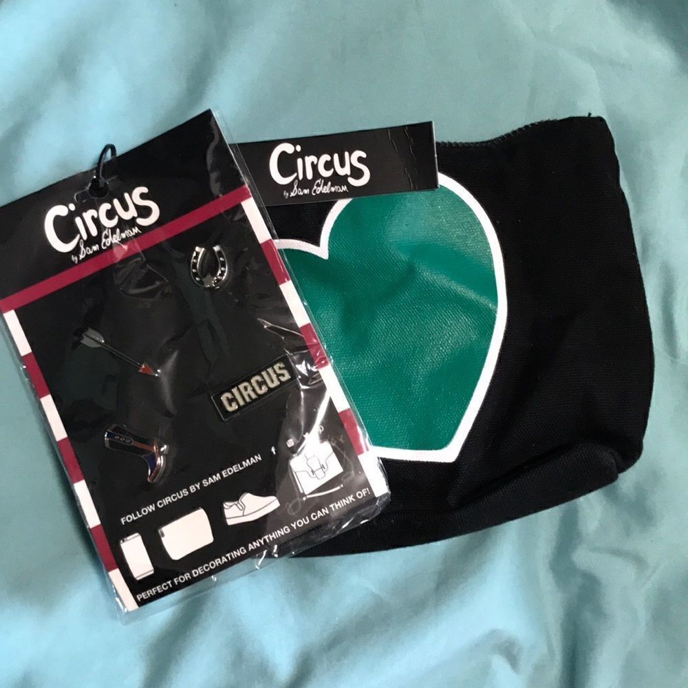 🔹Black Circus Bag with Free Pins